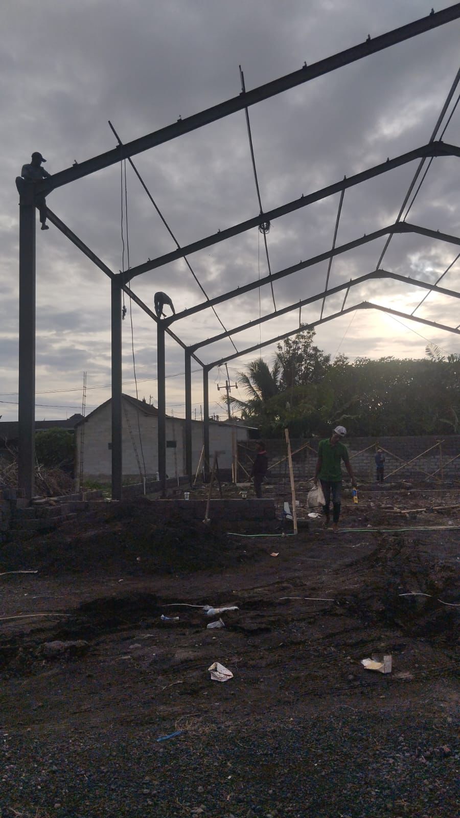 Konstruksi Baja Berat